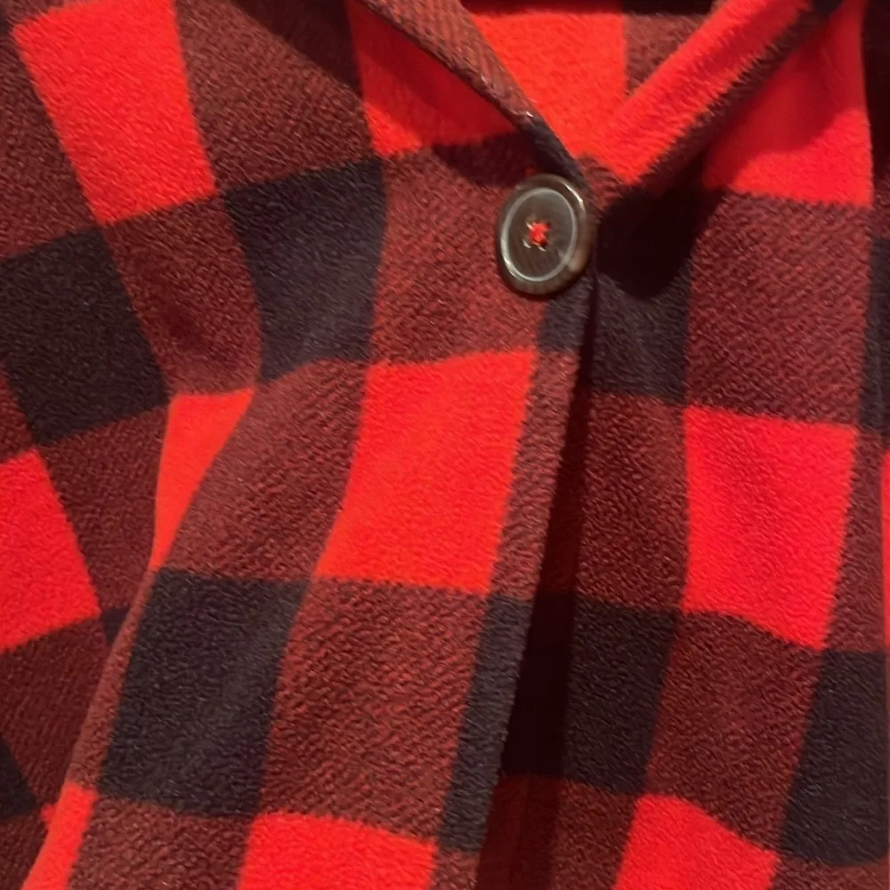 Old Navy Girl’s Buffalo Plaid Cape Poncho Size 2T